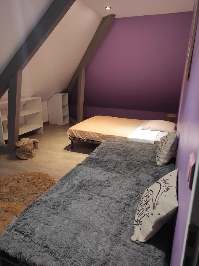 Agréable et spacieuse chambre familiale Sansac-de-Marmiesse Extérieur photo